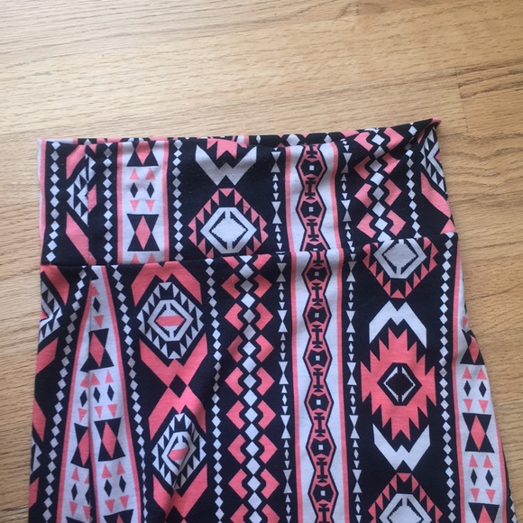 Rue 21 Peach Aztec Maxi Skirt - Picture 4 of 4
